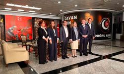 DEM Parti, MHP'ye Kurban Bayramı ziyareti gerçekleştirdi