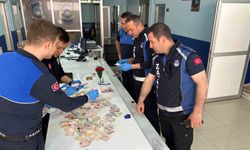 Dilencinin cüzdanındaki para miktarı şaşırttı
