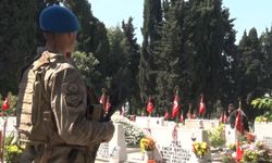 Edirnekapı Şehitliği'nde duygulu bayram öncesi