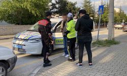 Ehliyetsiz sürücü 1.23 promil alkollü yakalandı