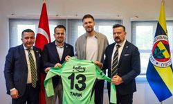 Fenerbahçe, Tarık Çetin ile yeni sözleşme imzaladı