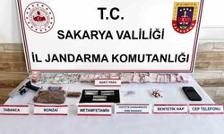 Jandarma uyuşturucu tacirlerine operasyon düzenledi: 2 kişi tutuklandı