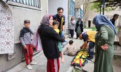 Kardeşler Balkondan Peş Peşe Düştü