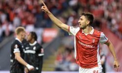 Nottingham Forest, Aston Villa'yı 1-0 ile geçti