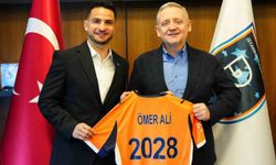 Ömer Ali Şahiner, RAMS Başakşehir ile yeni sözleşme imzaladı
