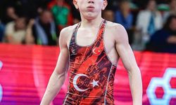 Ömer Arslan U17 Avrupa Güreş Şampiyonası'nda bronz madalya kazandı
