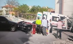 Otomobil ve elektrikli motosiklet çarpıştı: 2 yaralı