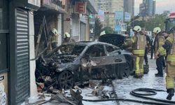 Şişli'de lüks araç dükkana çarptı: 2 yaralı