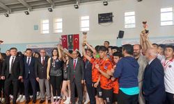 Spor Festivali heyecanı: Ödüller sahiplerine dağıtıldı