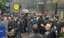 Taksim'e izinsiz yürüyüşte gözaltılar