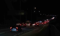 Tekirdağ-İstanbul yolundaki dönüş trafiği: Akşam saatlerinde zirveye ulaştı