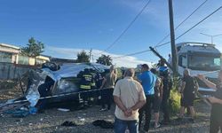 Tekirdağ'da midibüs ile ticari araç çarpıştı: 1 ölü, 8 yaralı