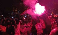 Tekirdağ'da sarı-kırmızılı taraftarların şampiyonluk sevinci gece boyunca sürdü