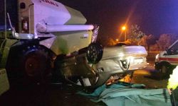 Tekirdağ'da takla atan otomobilin fuar alanına düştüğü kaza görüntülendi