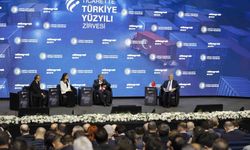 Ticaret Bakanı Bolat: 'Türkiye, istikrarlı bir rol model ülke olarak öne çıkıyor'