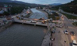 Tokat'ta taşkın riski nedeniyle Çedaş Köprüsü yıkılıyor