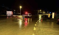 Turhal'da sel tehdidine karşı bazı yollar kapatıldı