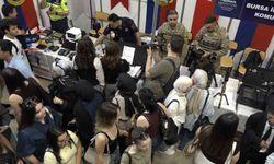 Uludağ Kariyer Fuarı'nda jandarma heyecanı:Öğrenciler stantları ziyaret etti