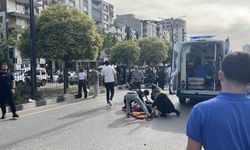 Üst geçitte asansör kurtarma çalışması sırasında iki motosiklet çarpıştı: 2 yaralı