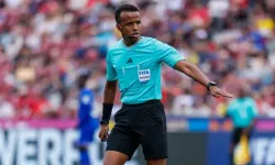 ABD’ye alınmamıştı, UEFA dev maçı verdi: Somalili hakem Omar Artan’a tarihi görev