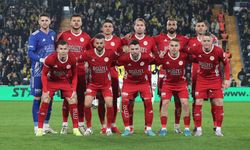 Antalyaspor’da iki imza birden: Soner Dikmen ve Erdoğan Yeşilyurt takımda kaldı
