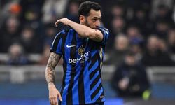 Fenerbahçe’de Hakan Çalhanoğlu bombası: Hakan, Fenerbahçe’ye gelmek istiyor mu?
