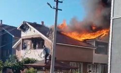 Kaynaşlı'da çatı yangını