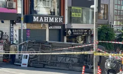 Fatih’te İETT otobüsü ambulansla çarpıştı: 5 kişi yaralandı
