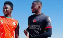 Marius Mouandilmadji’den Galatasaray Formasıyla Bomba Paylaşım! Osimhen Detayı Transfer Sorusunu Gündeme Taşıdı