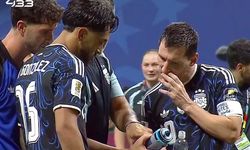 Messi ve arkadaşları Pickford’ın gizli su şişesini buldu! O görüntüler viral oldu