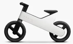 Tesla’dan çocuklara sürpriz araç! Ne motoru var ne de pedalı, fiyatı 225 dolar