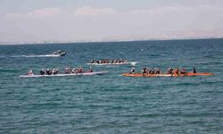 12. Su Sporları Festivali Van Gölü'nde büyük bir coşkuyla tamamlandı