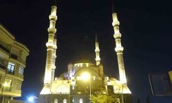 Abdülhamid Han Camii Mevlid Kandili'nde Dolup Taştı