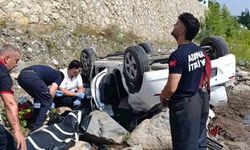 Adana'da otomobil dereye uçtu: 2 kadın hayatını kaybetti, sürücü yaralı