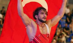 Ahmet Duman, Akdeniz Oyunları'nda altın madalya kazandı