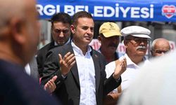 Akın, Sındırgı Depremi'nin Yıl Dönümünde Destek Verdi