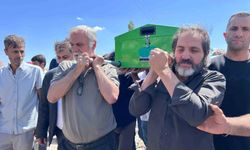 Akyüz Ailesi'nin Yası: Oğul Ömer Faruk Son Yolculuğuna Uğurlandı