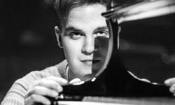 Alman Piyanist LEVI.SCT, Türkiye'deki İlk Konserini 28 Kasım'da Gerçekleştiriyor