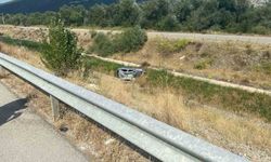Anne ve 2 yaşındaki oğlu trafik kazasında yaralandı