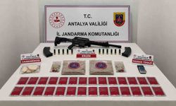 Antalya'da Uyuşturucu Baskını