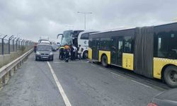 Arnavutköy'de yolcu otobüsü ile İETT otobüsü çarpıştı: 4 kişi yaralandı