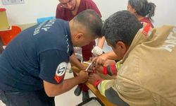 Arsuz'da blendere parmağını sıkıştıran kadın itfaiye tarafından kurtarıldı