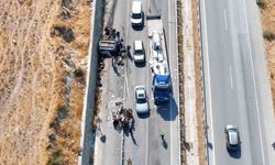 Aydın'da traktör-tır kazası: 1 ölü, 2 yaralı