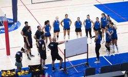 Aydın'ın Voleybol Takımı 2026-2027 Sezonuna Merhaba Dedi