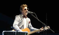 Ayna Grubu Şuhut'ta Coşkulu Bir Konser Verdi