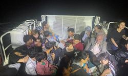 Ayvacık'ta 37 kaçak göçmen ve 2 organizatör ele geçirildi
