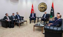 Bakan Fidan, Libya Temsilciler Meclisi Başkanı Salih ile Bingazi'de buluştu