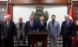 Bakan Şimşek Rize'de Resmi Temaslarda Bulundu