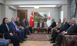 Bakan Tekin, Şırnak Valiliği'ni ziyaret etti