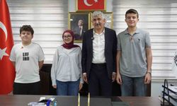 Başkan Hallaç, Kahta'nın gururunu halkla paylaştı